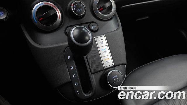 Hyundai Casper 2023 — photo 12