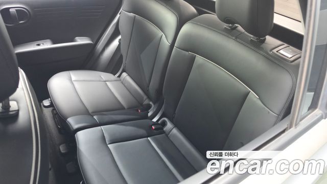 Hyundai Casper 2023 — photo 29