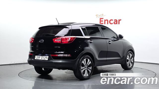 Kia Sportage 2012 — photo 2