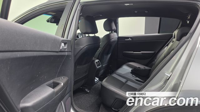 Kia Sportage 2019 — photo 17