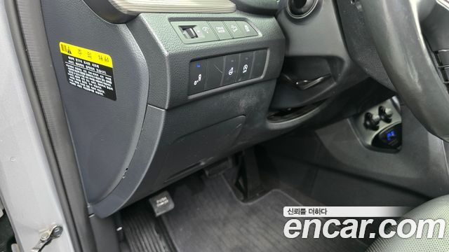 Hyundai Maxcruz 2017 — photo 24