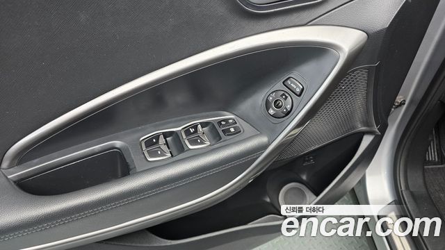 Hyundai Maxcruz 2017 — photo 32