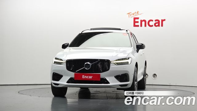 Volvo XC60 2021 — photo 3