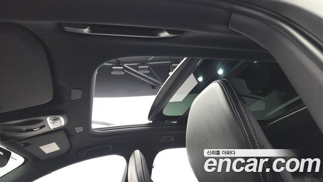 Volvo XC60 2021 — photo 24