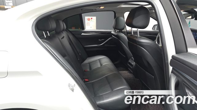 BMW 5-Series 2014 — photo 12