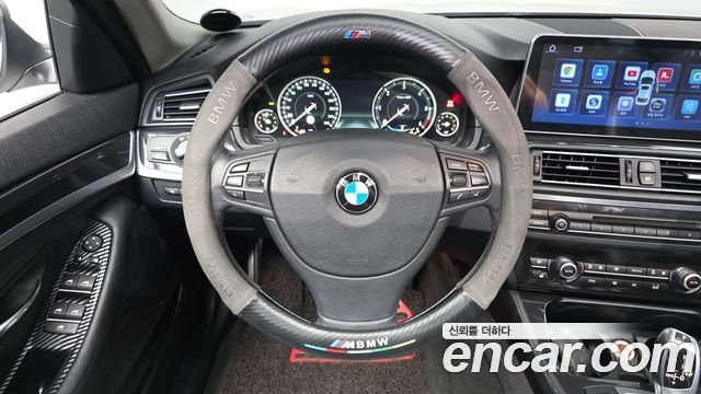 BMW 5-Series 2014 — photo 13