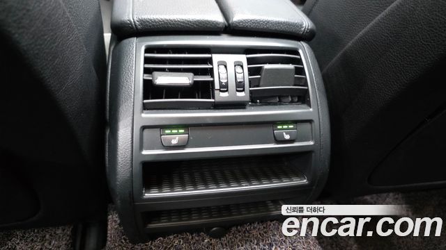 BMW 5-Series 2014 — photo 19