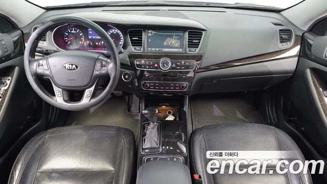 Kia K7 2013 — photo 10
