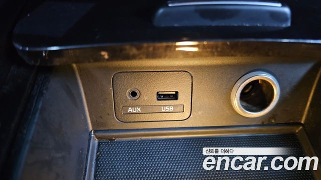 Kia K7 2013 — photo 27