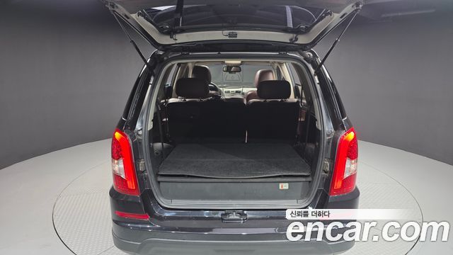 KG Mobility Rexton 2016 — photo 20