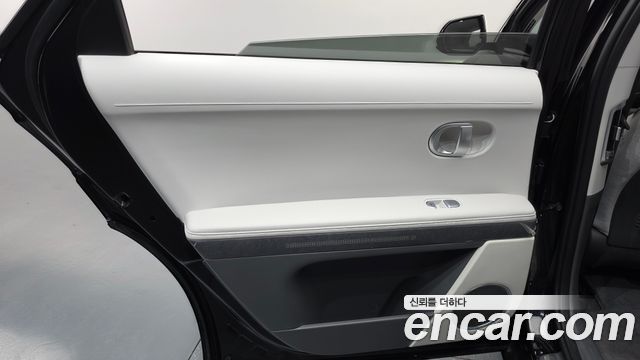 Hyundai Ioniq5 2022 — photo 15