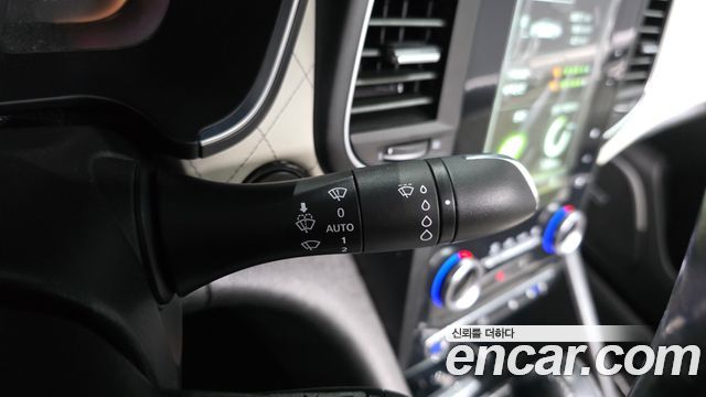 Renault Korea SM6 2016 — photo 29