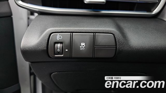 Hyundai AVANTE 2024 — photo 21