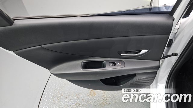 Hyundai AVANTE 2024 — photo 15