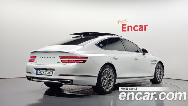 Genesis G80 2022 — photo 2