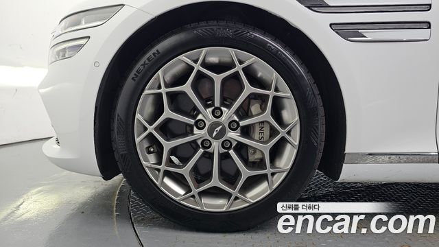 Genesis G80 2022 — photo 5