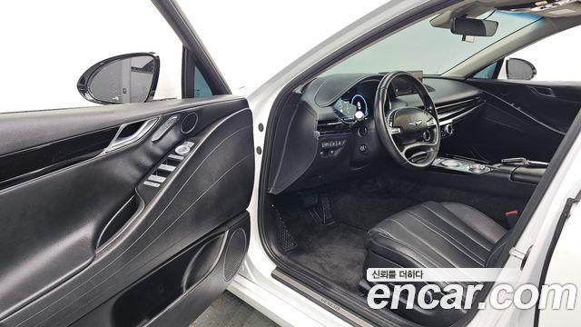 Genesis G80 2022 — photo 13