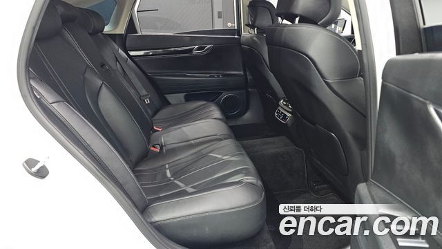 Genesis G80 2022 — photo 17