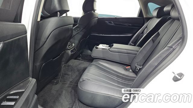 Genesis G80 2022 — photo 18