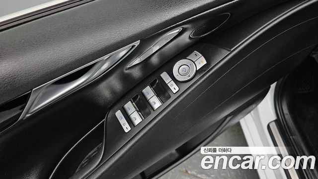 Genesis G80 2022 — photo 19