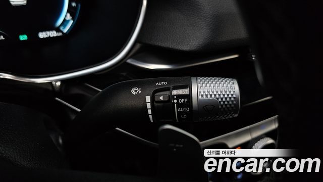 Genesis G80 2022 — photo 24