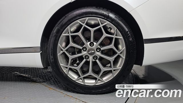 Genesis G80 2022 — photo 7