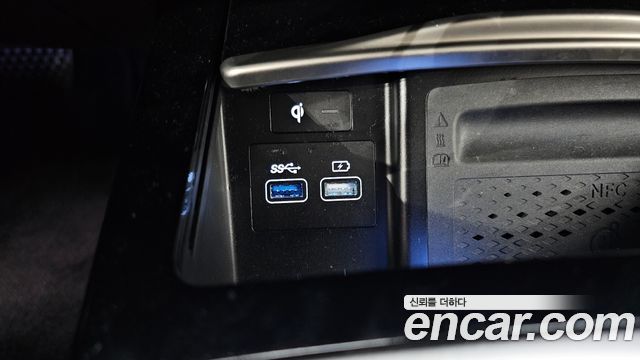 Genesis G80 2022 — photo 27