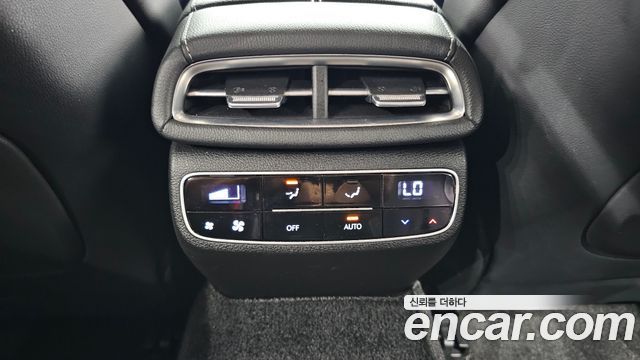 Genesis G80 2022 — photo 31