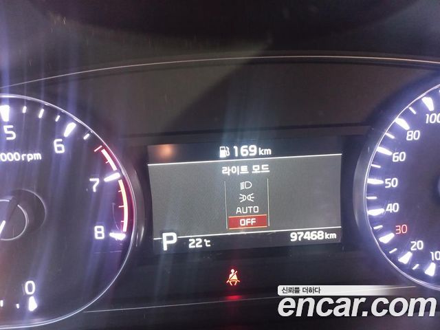 Kia K7 2020 — photo 19