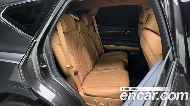 Genesis GV80 2023 — photo 17