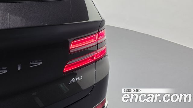 Genesis GV80 2023 — photo 9