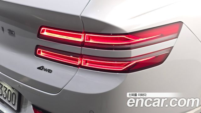 Genesis GV80 2024 — photo 9