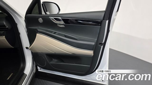 Genesis GV80 2024 — photo 14