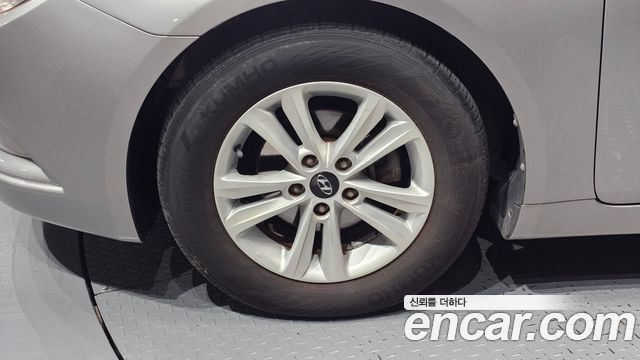Hyundai Sonata 2011 — photo 5
