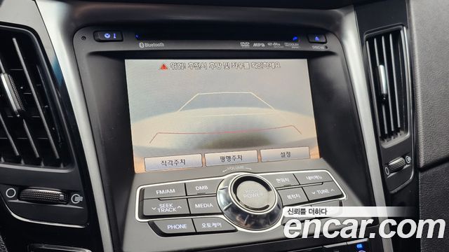 Hyundai Sonata 2011 — photo 14