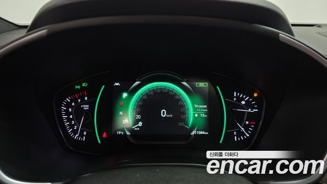 Hyundai Santafe 2020 — photo 11