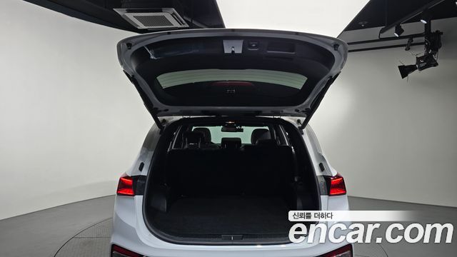 Hyundai Santafe 2020 — photo 25