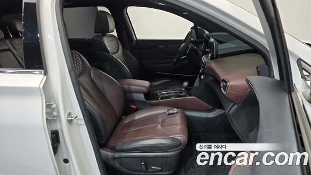 Hyundai Santafe 2020 — photo 16