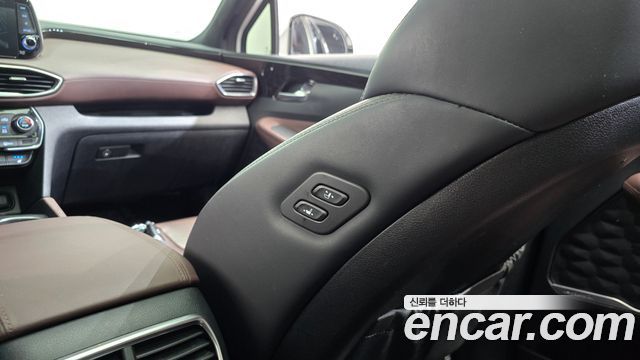 Hyundai Santafe 2020 — photo 29
