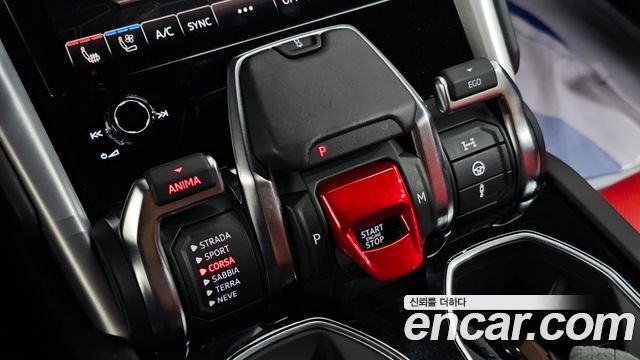 Lamborghini Urus 2020 — photo 9