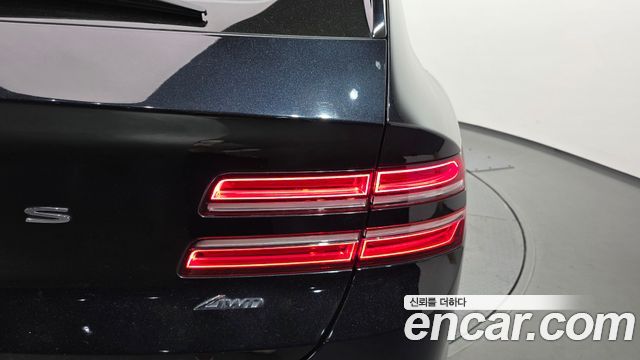 Genesis GV80 2020 — photo 9