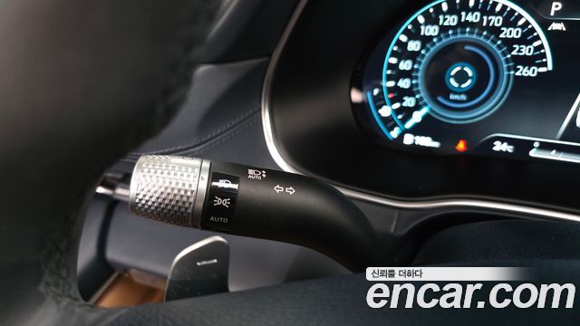 Genesis GV80 2020 — photo 30