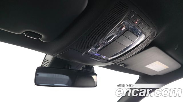 Mercedes-Benz A-Class 2020 — photo 22