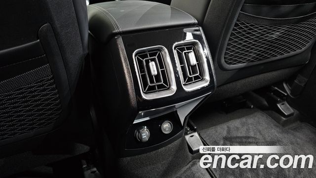 Kia Sorento 2021 — photo 27