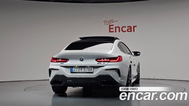 BMW 8-Series 2026 — photo 4