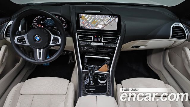 BMW 8-Series 2026 — photo 10