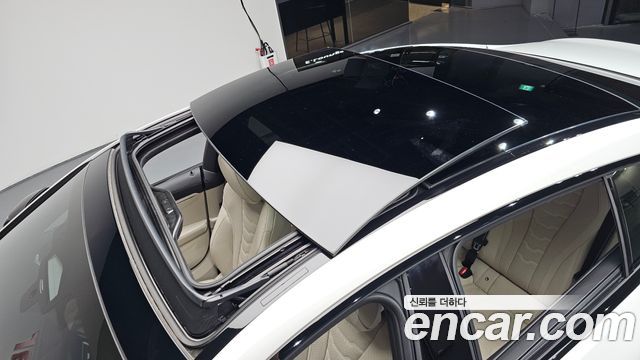 BMW 8-Series 2026 — photo 36