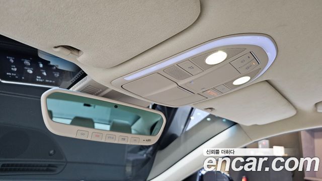 Genesis G70 2019 — photo 24