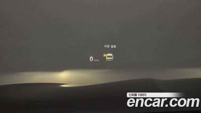BMW 5-Series 2013 — photo 17