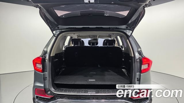 KG Mobility Rexton 2018 — photo 26